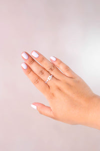 Flower Ring - White & Transparent